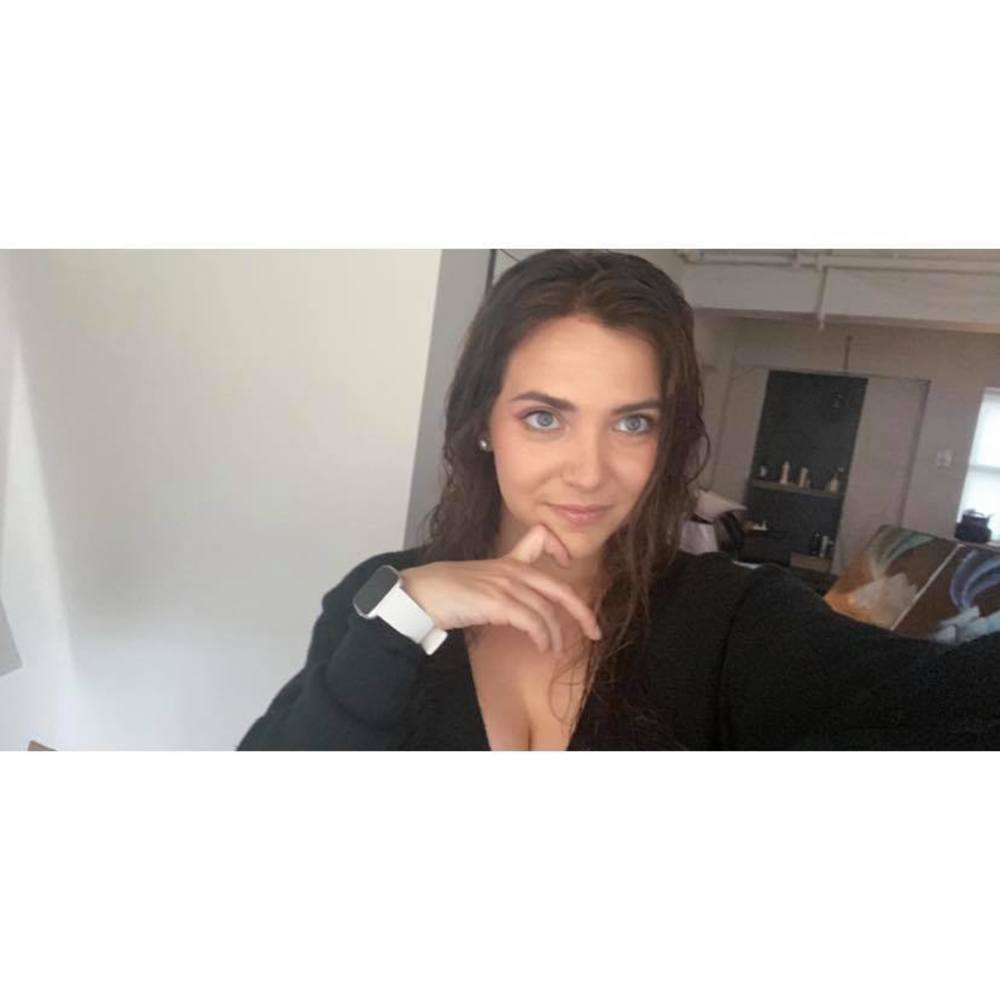 Meet your Posher, Andrea